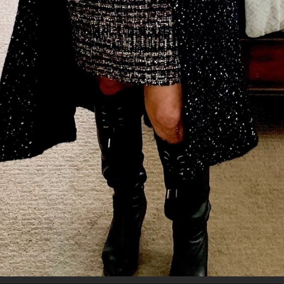 CHANEL high boots ⭐️💛🖤 in Black Sz 37 - Picture 5 of 8